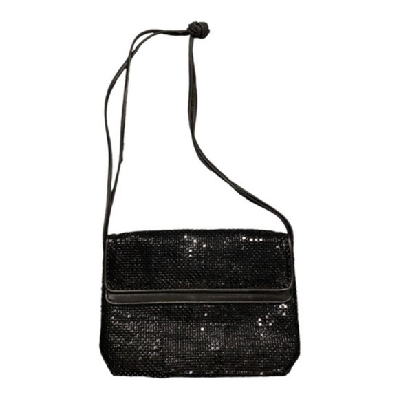 Whiting & Davis Handbags - Whiting and Davis Vintage Black Metal Shoulder Bag